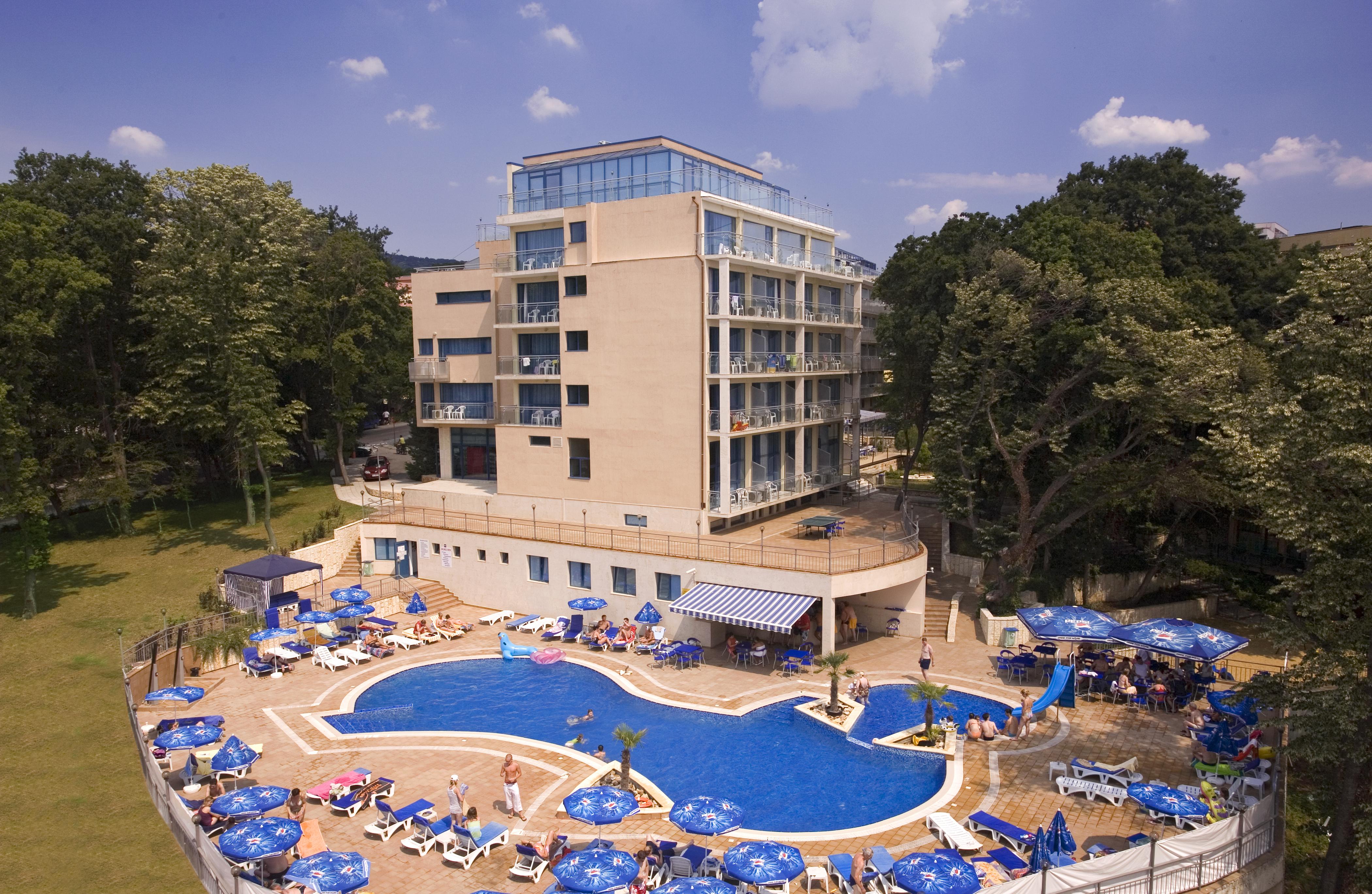 Bsa Holiday Park Hotel Golden Sands Exterior photo