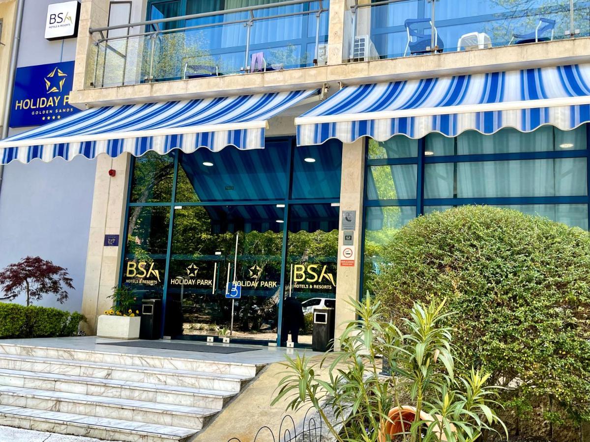 Bsa Holiday Park Hotel Golden Sands Exterior photo